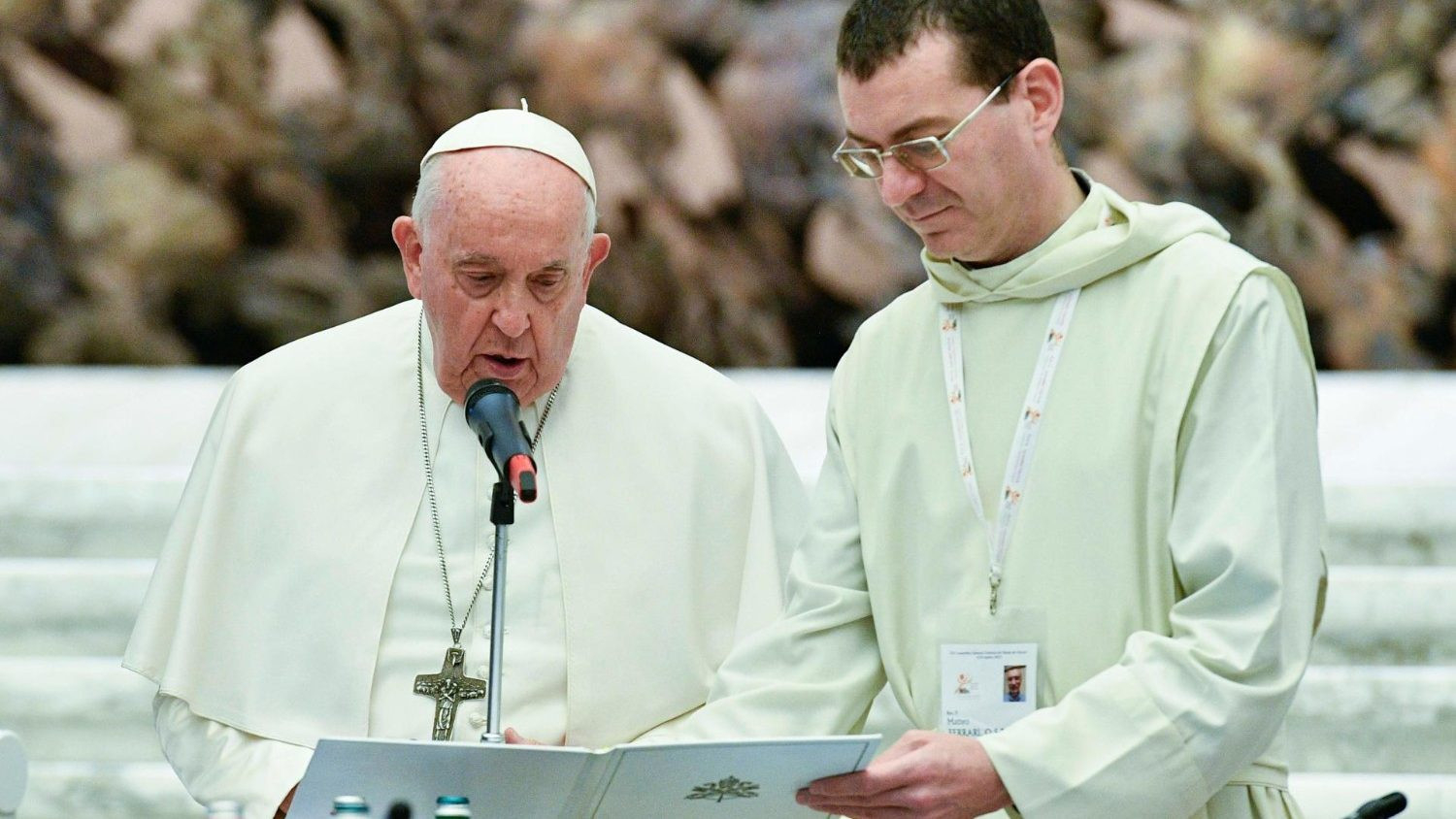 Ferenc pápa beszédet mond a Szinóduson